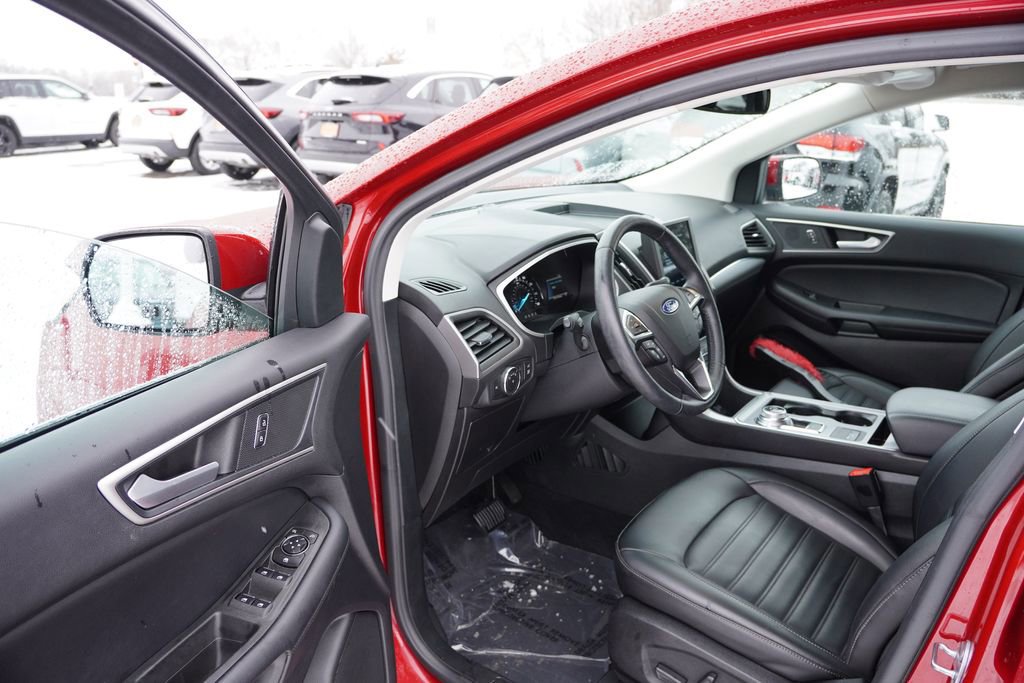 Certified 2021 Ford Edge SEL w/ Convenience Package image 15