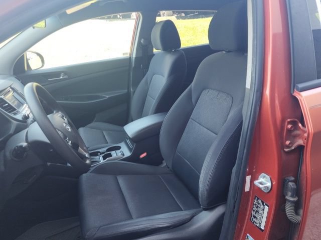 Used 2017 Hyundai Tucson SE w/ SE Popular Package 02 FWD image 10