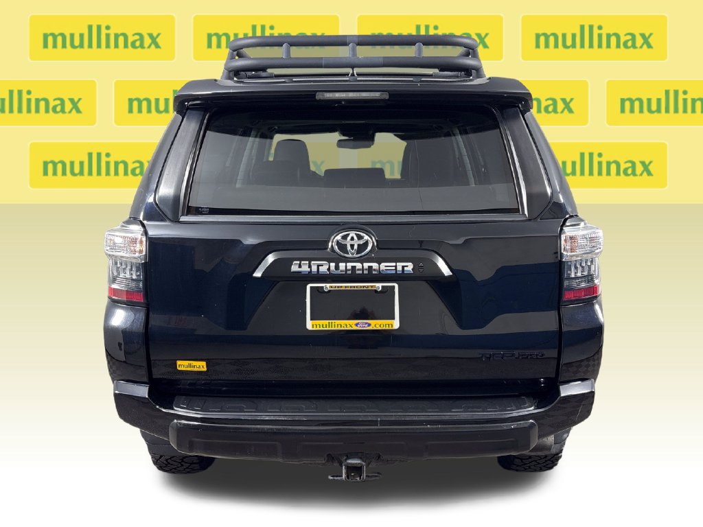 Used 2021 Toyota 4Runner SR5 AWD/4WD image 7