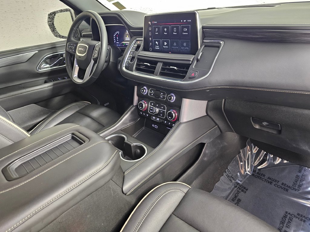 Used 2024 GMC Yukon XL SLT w/ SLT Luxury Package AWD/4WD image 10