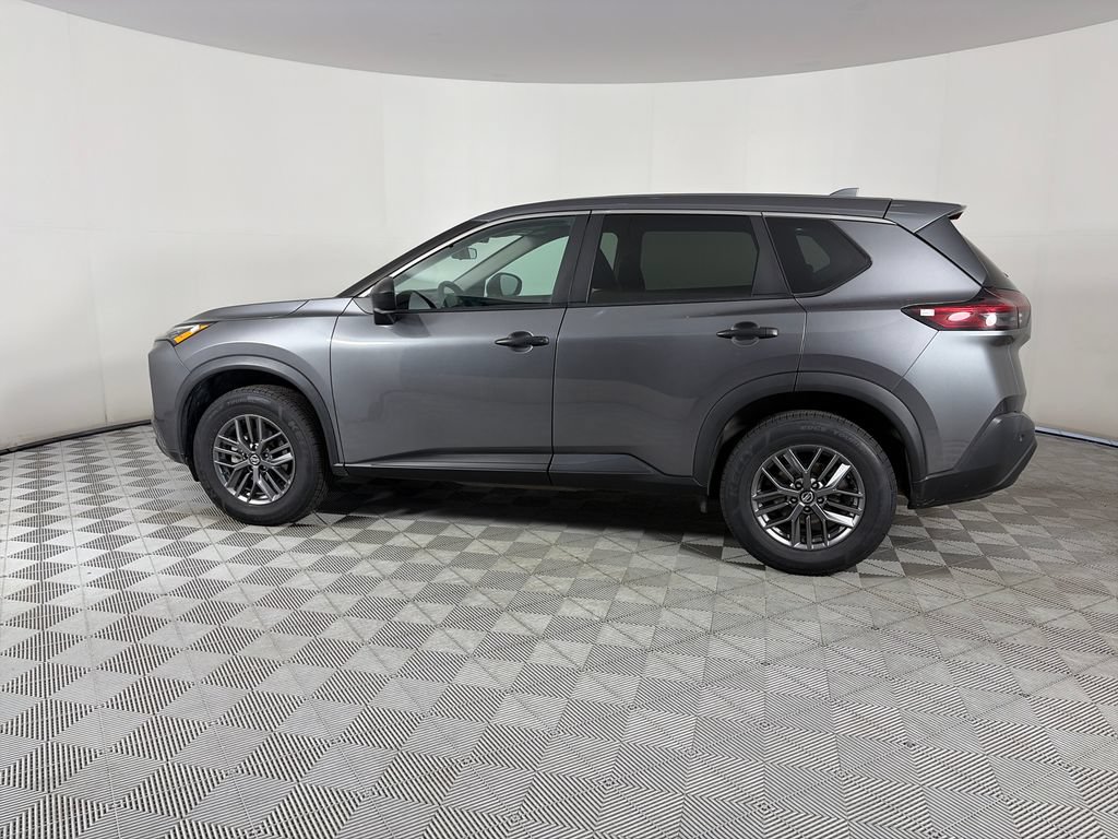 Used 2021 Nissan Rogue S AWD/4WD image 4