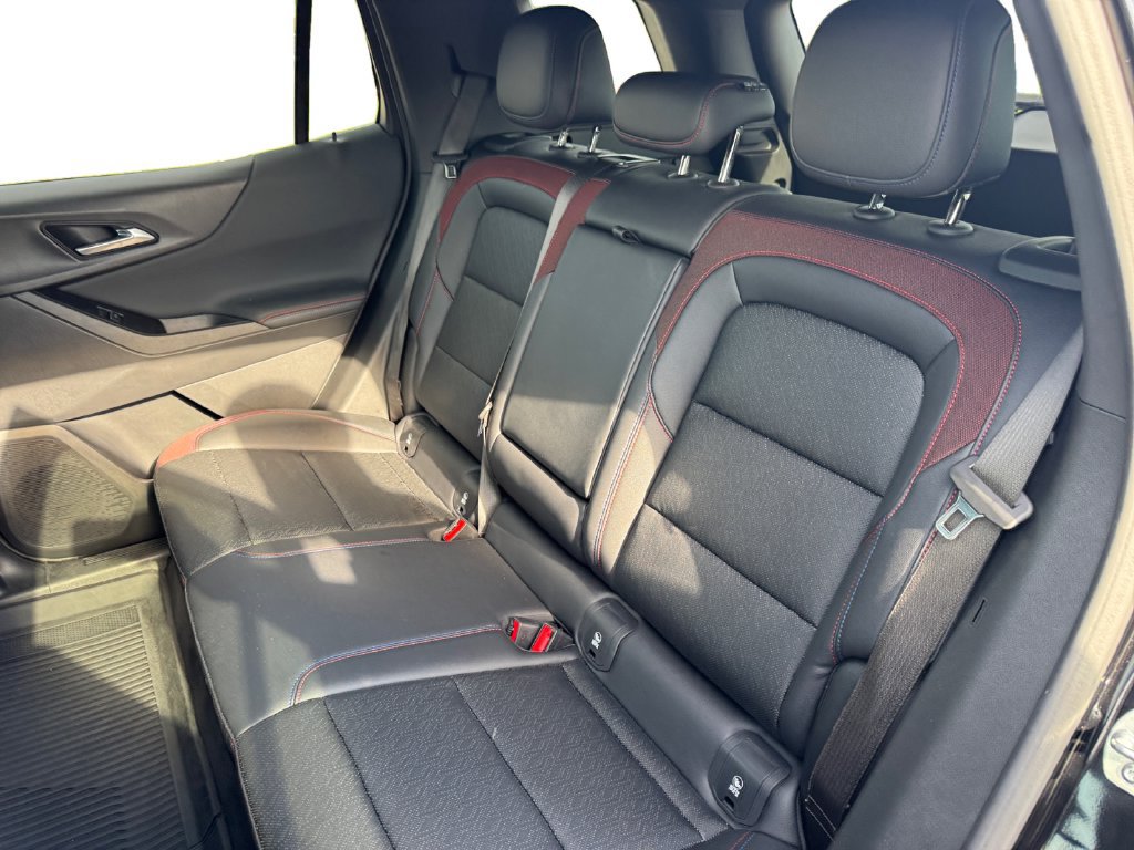 Used 2025 Chevrolet Equinox RS FWD image 13