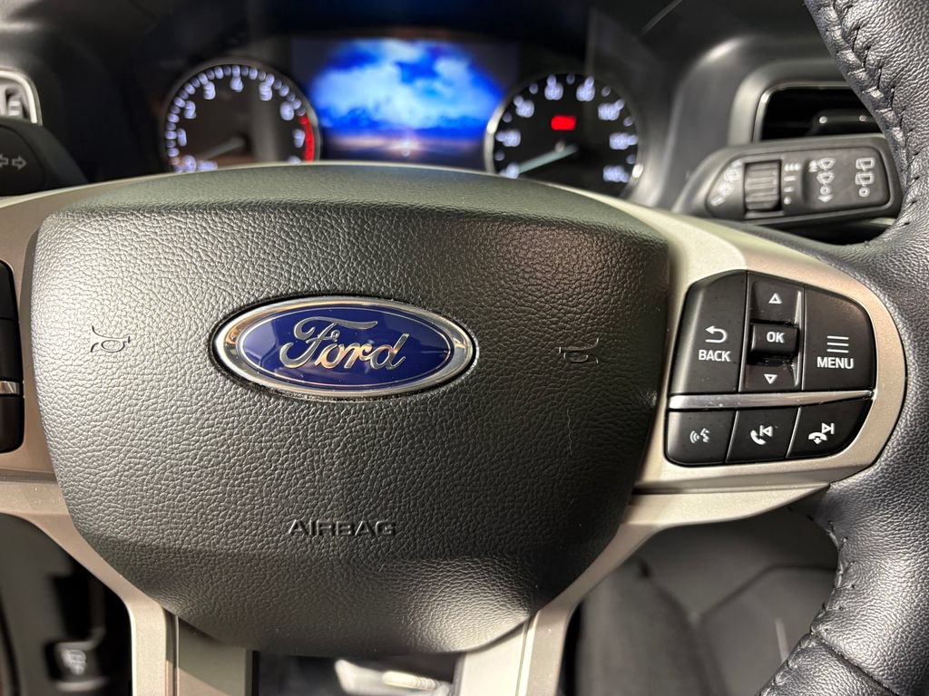 Certified 2023 Ford Explorer XLT w/ Equipment Group 202A AWD/4WD image 23