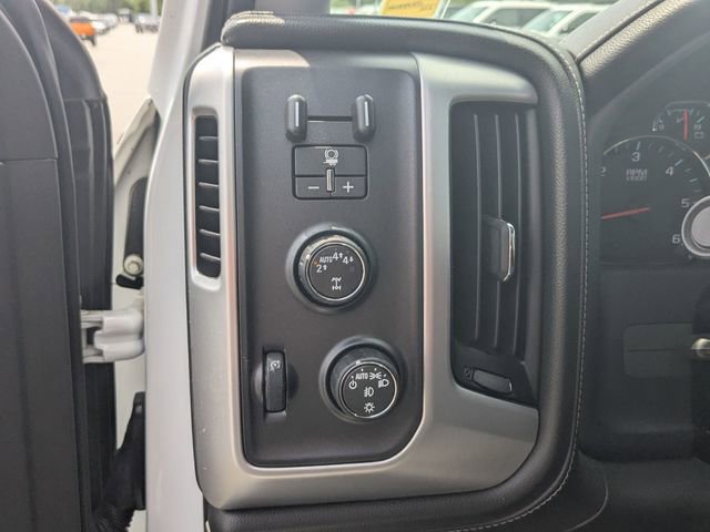 Used 2018 GMC Sierra 1500 SLT AWD/4WD image 12