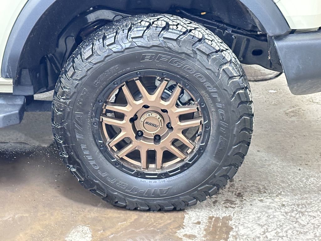 Certified 2025 Ford Bronco 2-Door AWD/4WD image 49