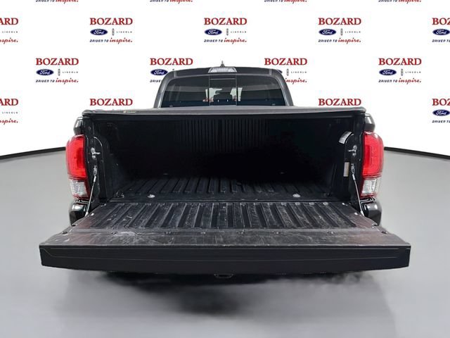 Used 2022 Toyota Tacoma SR5 w/ Technology Package RWD image 29