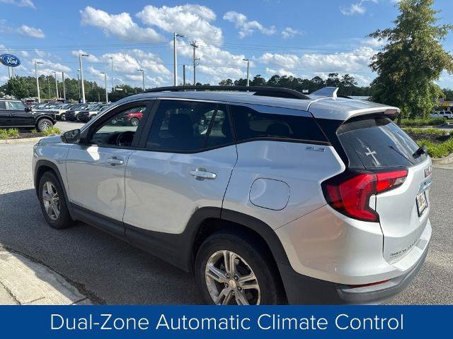 Used 2021 GMC Terrain SLE w/ Driver Convenience Package FWD image 6