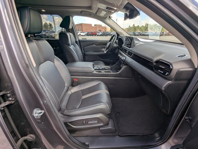 Used 2024 Honda Pilot Touring image 39