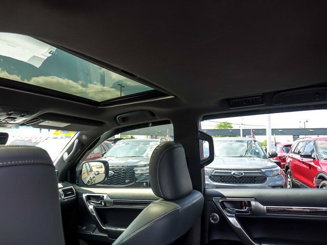 Used 2023 Lexus GX 460 Premium AWD/4WD image 16