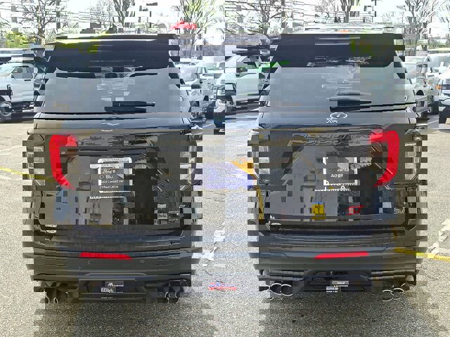 Certified 2023 Ford Explorer ST w/ Equipment Group 401A AWD/4WD image 3