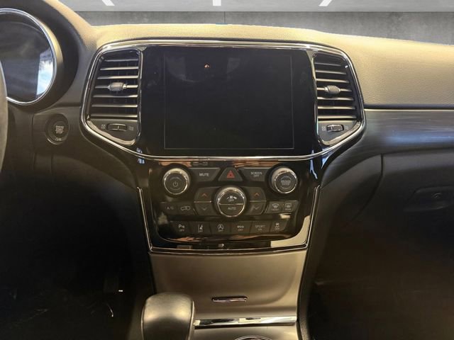 Used 2020 Jeep Grand Cherokee Altitude image 9