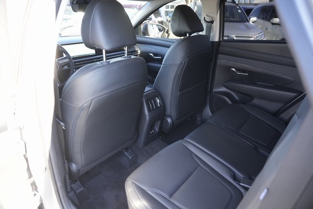 Used 2025 Hyundai Tucson SEL image 12