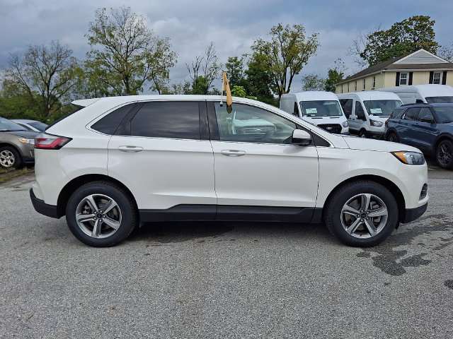 Certified 2023 Ford Edge SEL w/ Convenience Package AWD/4WD image 17