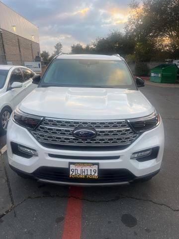 Certified 2020 Ford Explorer Limited w/ Class III Trailer Tow Package image 2