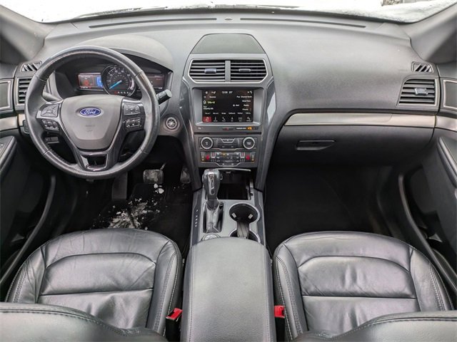 Certified 2018 Ford Explorer XLT w/ Equipment Group 202A image 18
