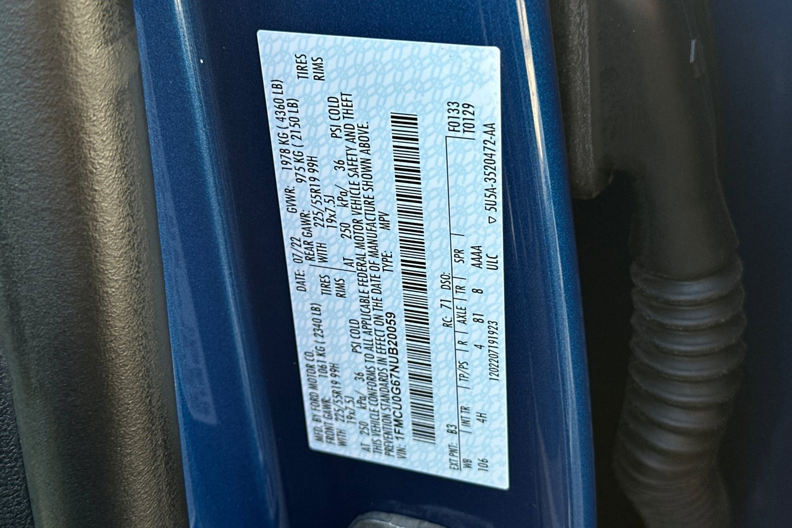 Certified 2022 Ford Escape SE w/ SE Sport Appearance Package image 28