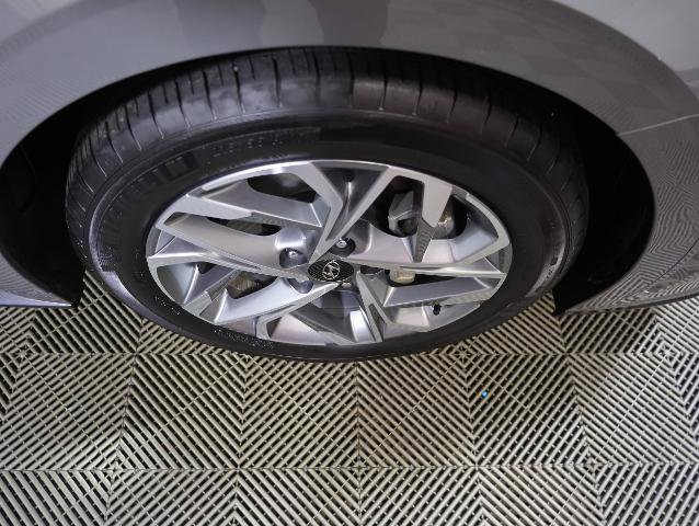 Used 2022 Hyundai Sonata SEL w/ Convenience Package FWD image 39