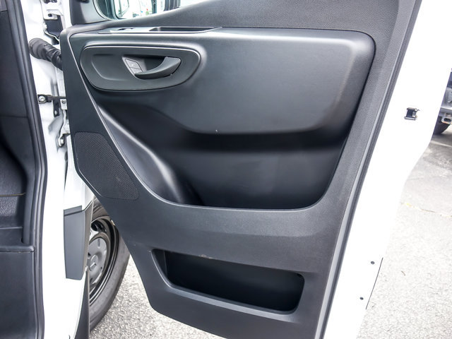 Used 2025 Mercedes-Benz Sprinter 2500 image 27