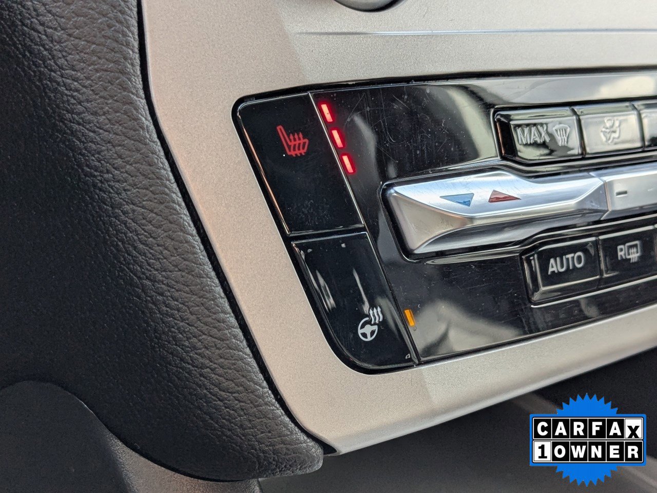 Certified 2022 Ford Explorer XLT w/ Equipment Group 202A image 31