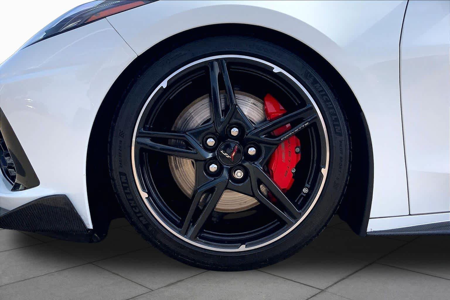 Used 2022 Chevrolet Corvette Stingray Preferred Conv w/ Z51 Performance Package RWD image 11