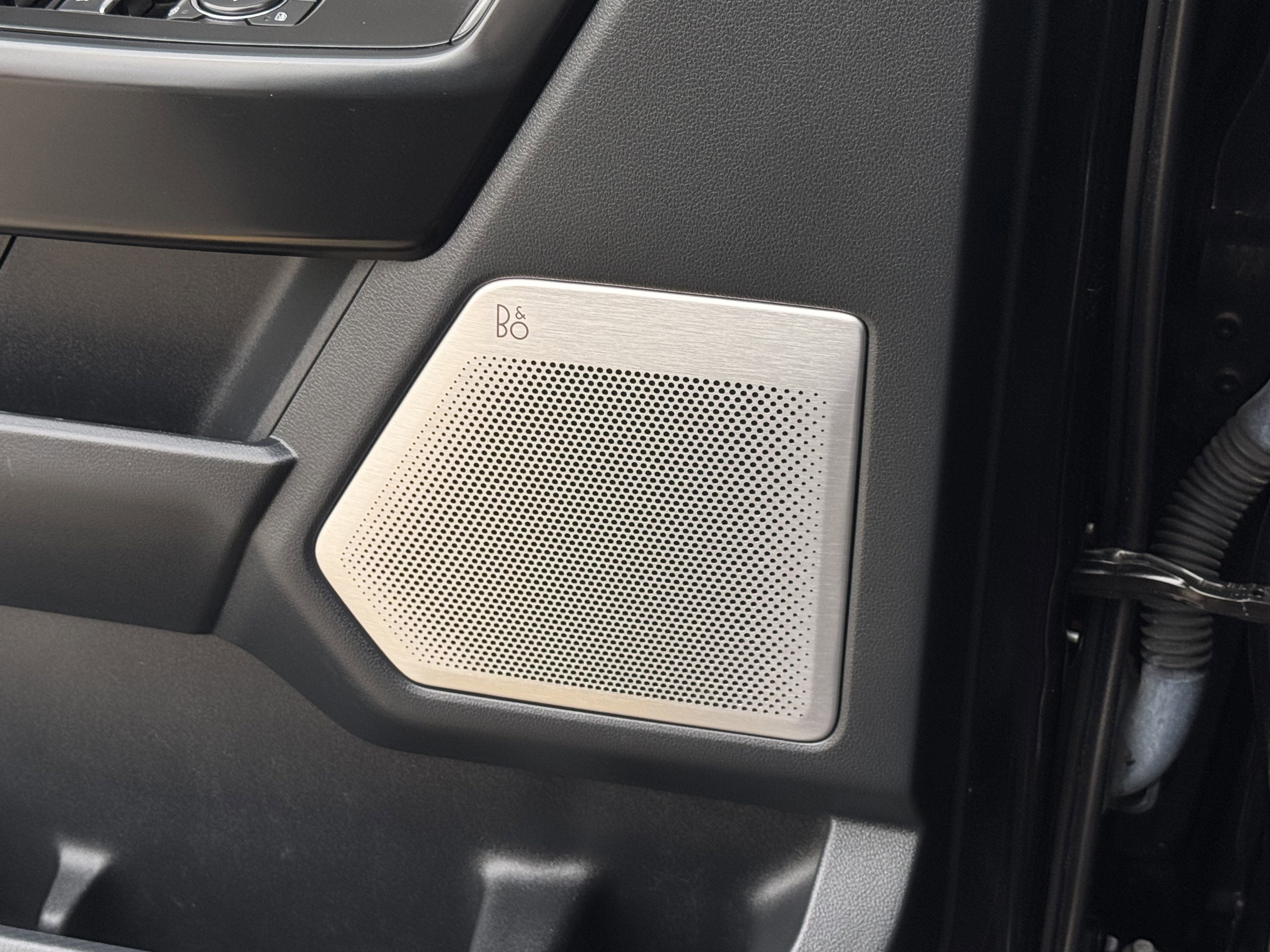 Certified 2022 Ford F150 Raptor w/ Raptor 37 Performance Package image 31