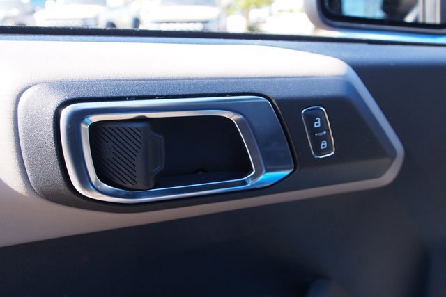 Certified 2022 Ford Bronco Wildtrak image 19