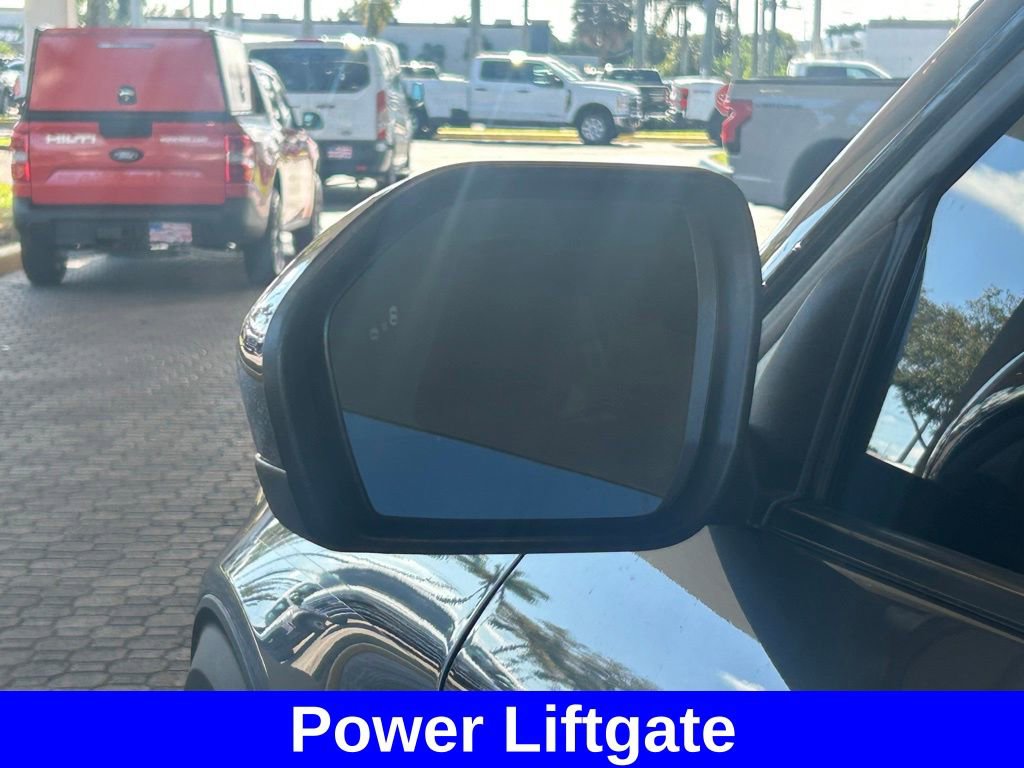 Certified 2022 Ford Explorer ST w/ ST Street Pack image 17