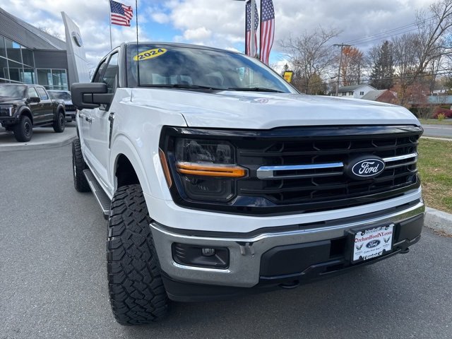 Certified 2024 Ford F150 XLT w/ Mobile Office Package image 4