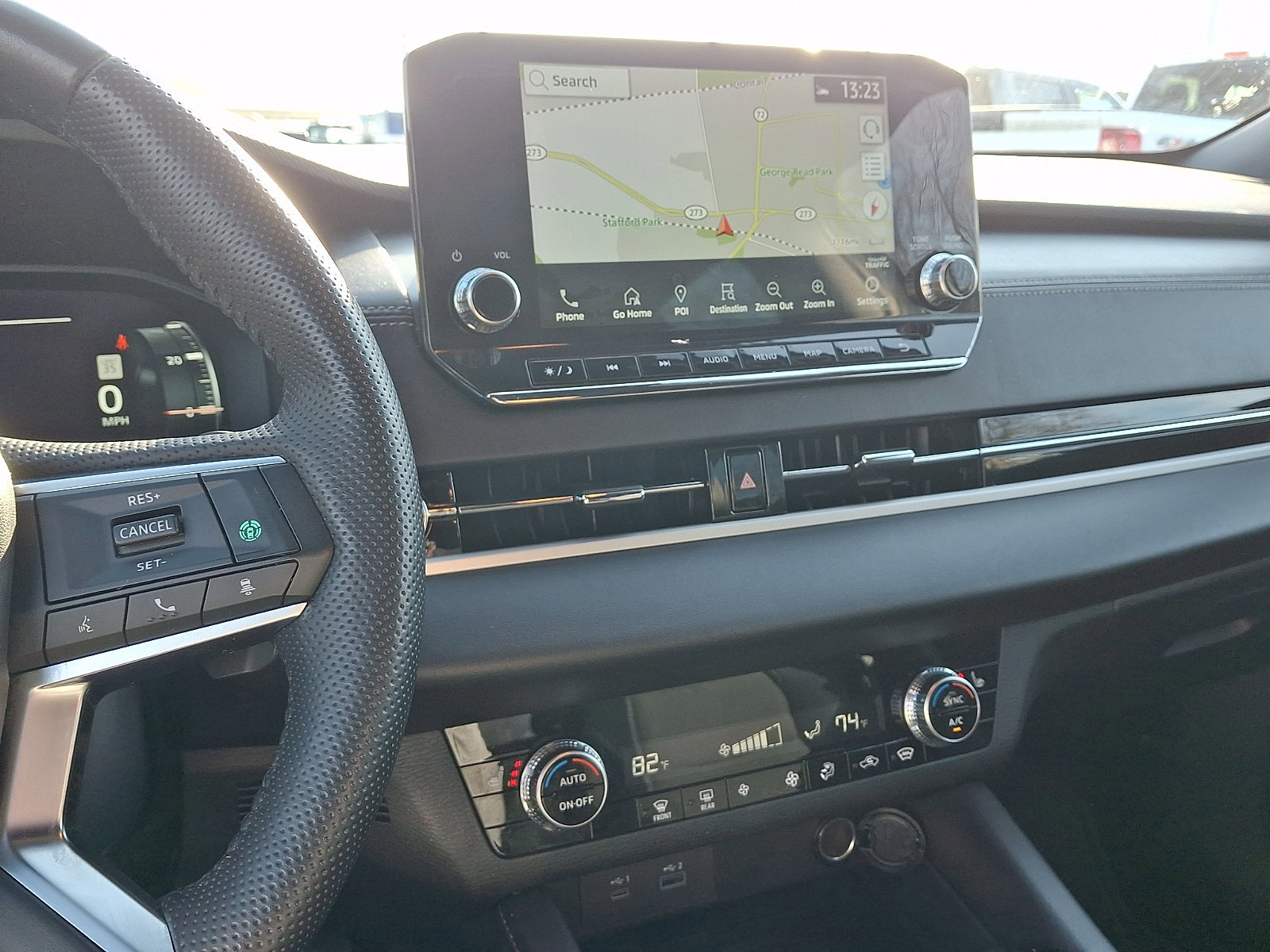 Used 2023 Mitsubishi Outlander SE Black Edition image 23