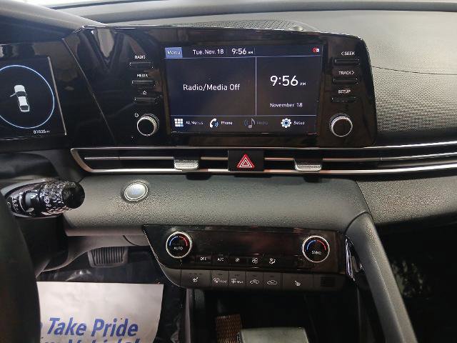 Used 2022 Hyundai Elantra SEL w/ Convenience Package image 15