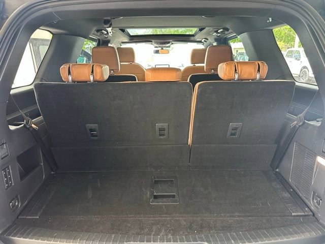 Certified 2023 Ford Expedition Platinum AWD/4WD image 17