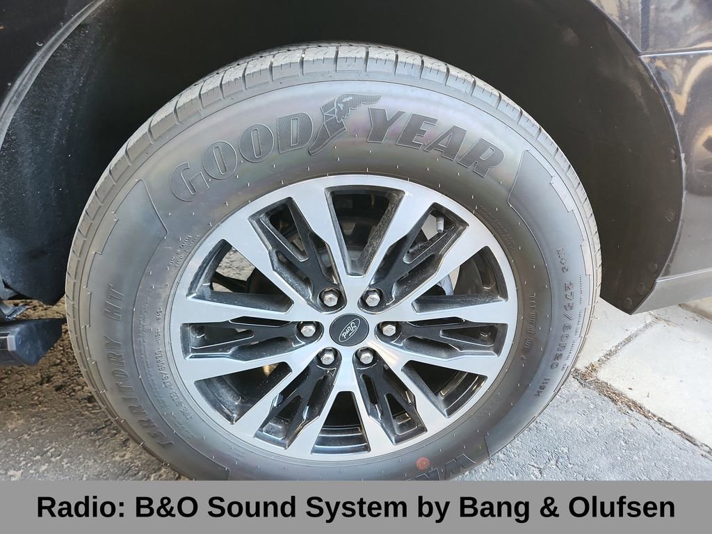 Certified 2025 Ford Expedition Platinum image 6