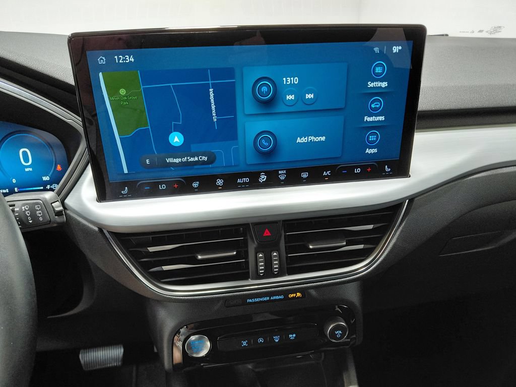 Certified 2025 Ford Escape Platinum AWD/4WD image 30