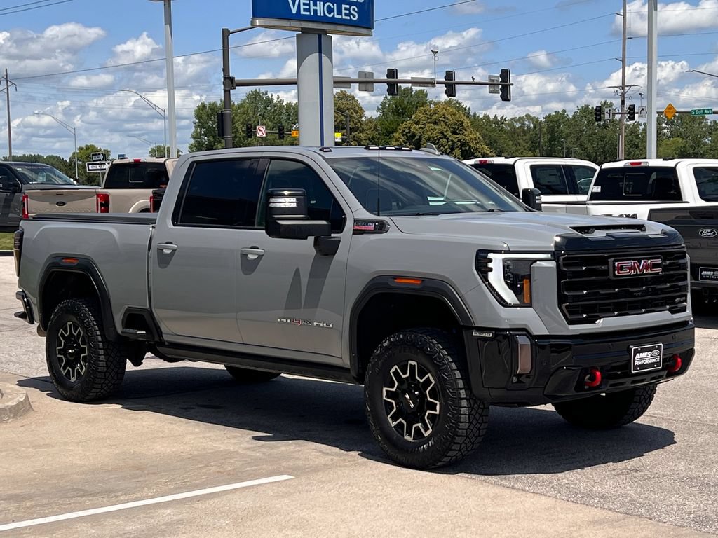 Used 2024 GMC Sierra 2500 AT4X AWD/4WD image 7