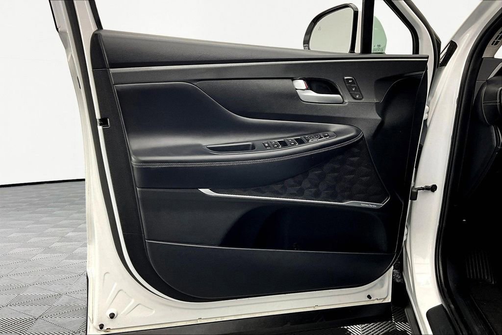 Used 2022 Hyundai Santa Fe Limited image 23