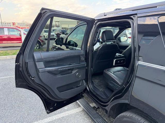 Certified 2023 Ford Expedition Limited image 12