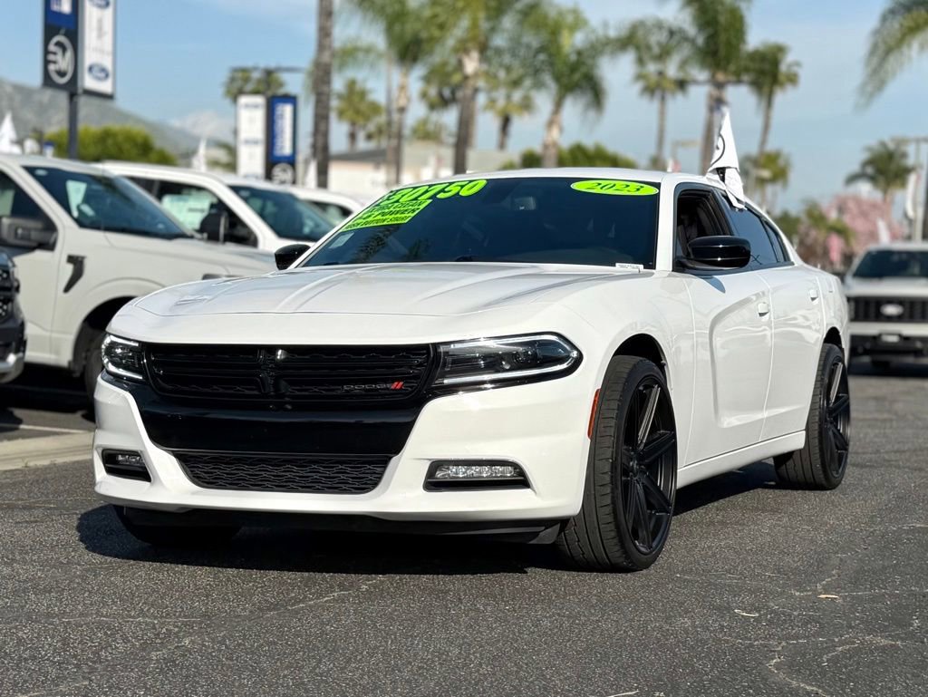 Used 2023 Dodge Charger SXT w/ Cold Weather Package image 4