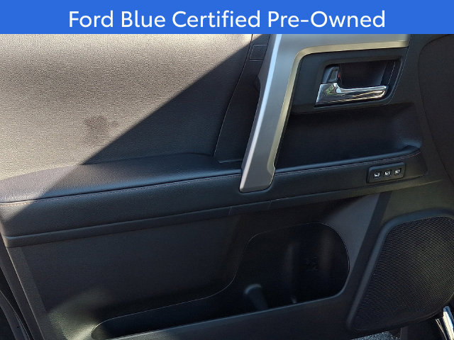 Used 2022 Toyota 4Runner Limited AWD/4WD image 13