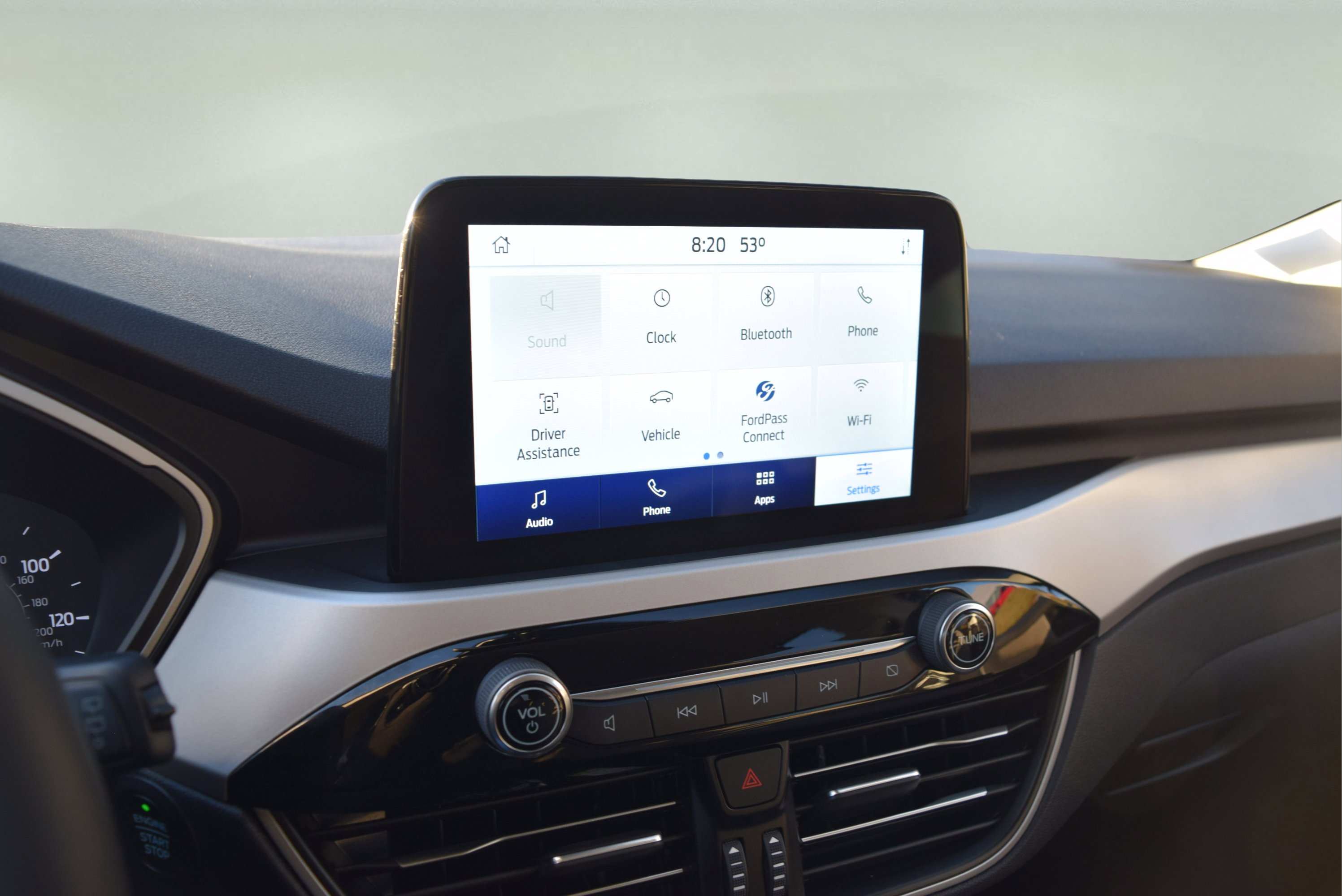 Certified 2022 Ford Escape SE w/ Cold Weather Package image 12