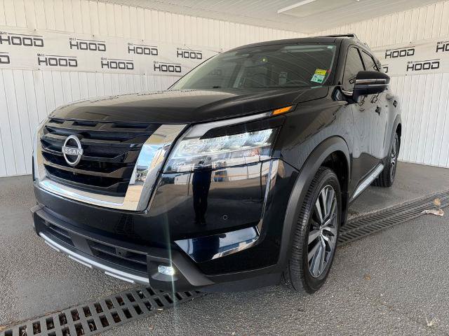 Used 2022 Nissan Pathfinder Platinum w/ Cargo Package FWD image 28