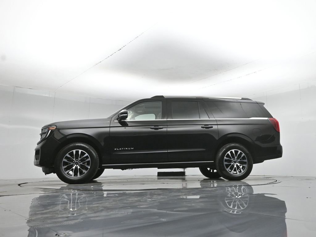 Certified 2025 Ford Expedition Max Platinum image 23