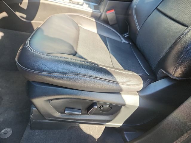 Certified 2023 Ford Explorer Limited AWD/4WD image 23
