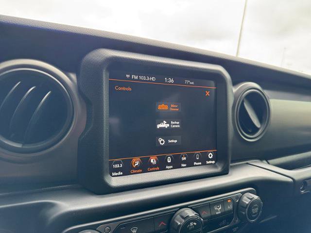 Used 2022 Jeep Gladiator Sport AWD/4WD image 25