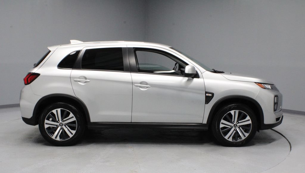 Used 2024 Mitsubishi Outlander Sport ES AWD/4WD image 11
