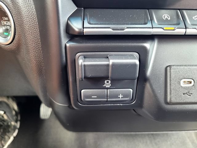 Used 2021 Chevrolet Silverado 1500 LT RWD image 19