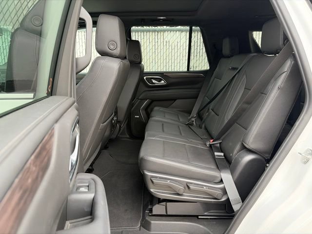 Used 2023 Chevrolet Tahoe LT w/ LT Signature Plus Package RWD image 7