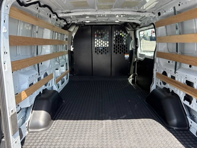 Certified 2025 Ford Transit 250 Low Roof w/ Exterior Upgrade Package RWD image 25