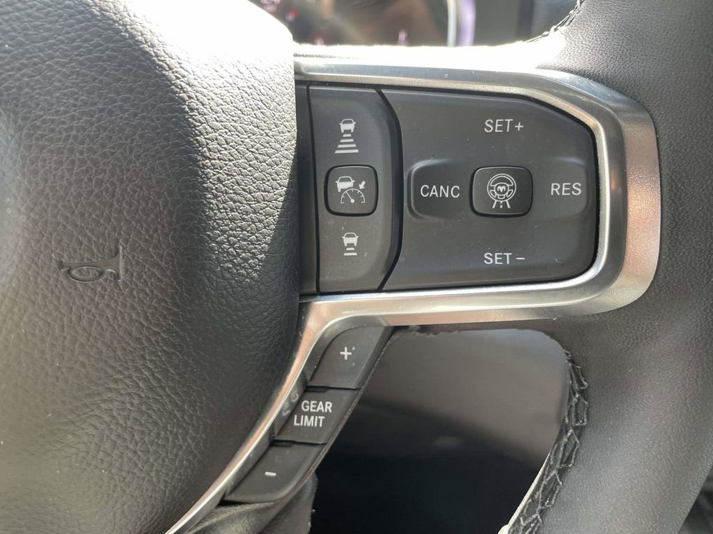 Used 2025 RAM 1500 Laramie w/ Night Edition image 26