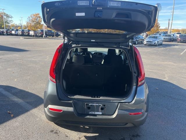 Used 2020 Kia Soul LX image 12