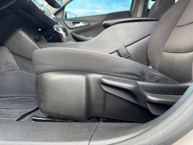 Used 2023 Chevrolet Malibu LS w/ LPO, Floor Liner Package FWD image 17